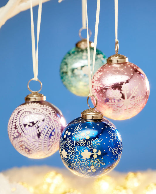 Set of 4 Christmas Baubles
