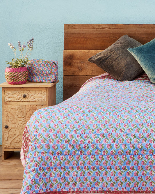 Taruni - Shvanthi Block Print Reversible Quilt