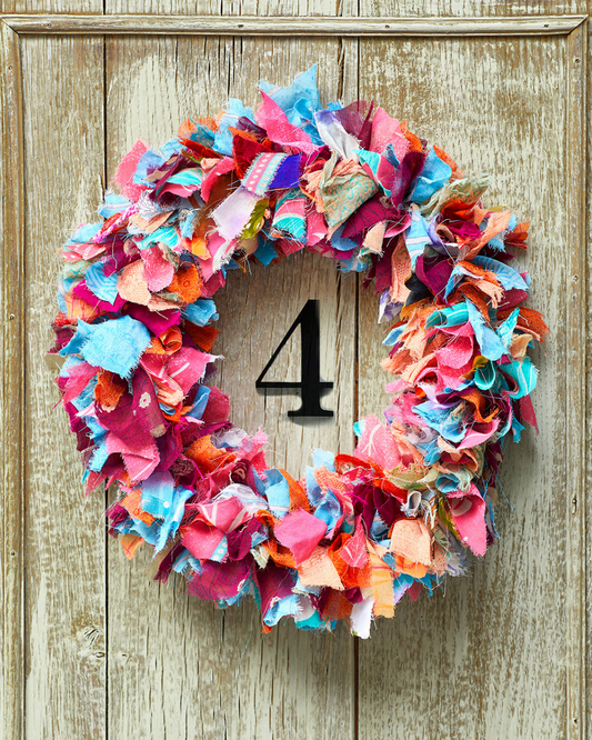 Sari Wreath
