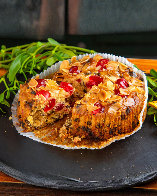 Bramble  Boxed Large Round Genoa Cake