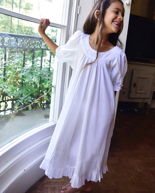 Clementines Girls Night Dress 8-9 years