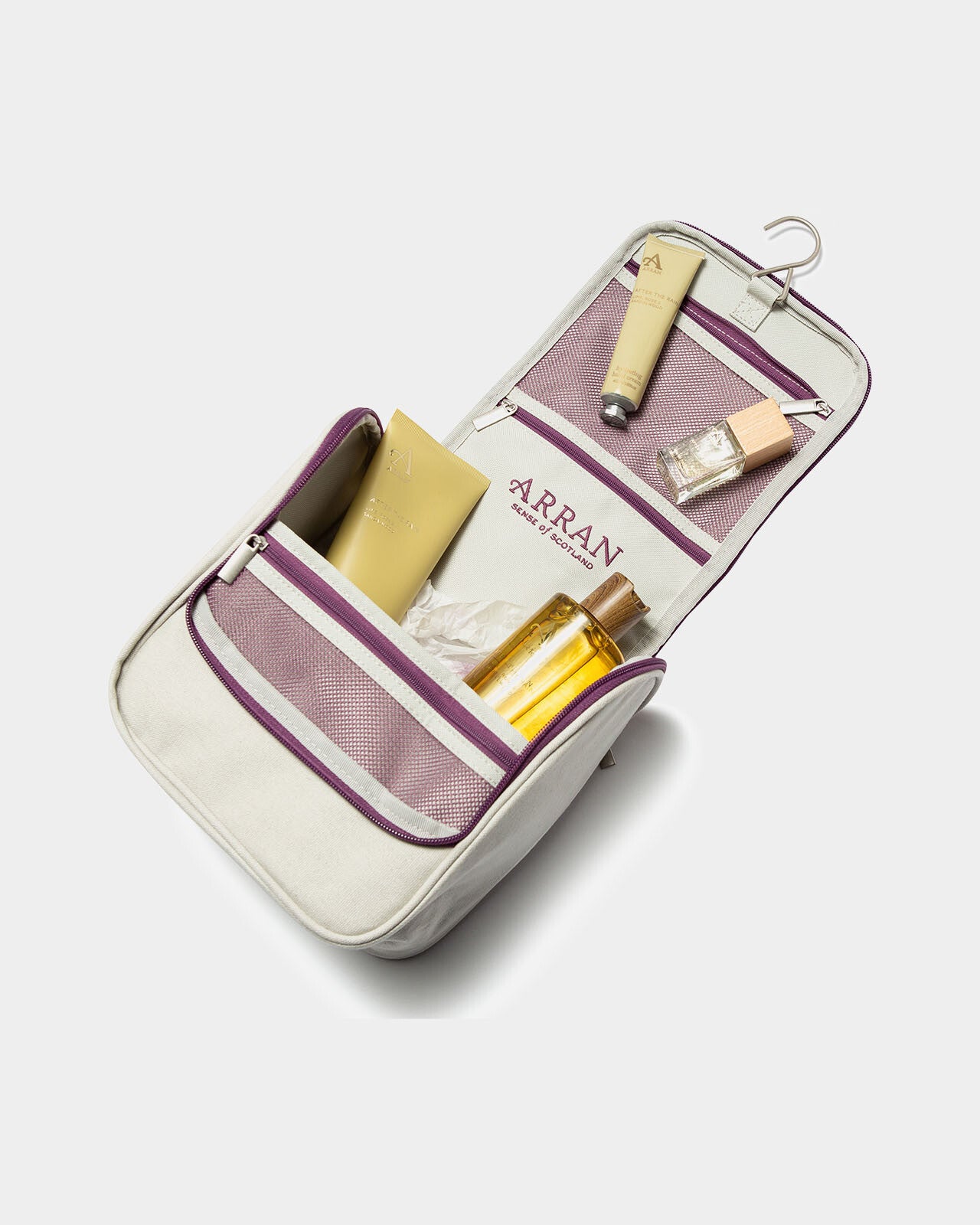 After The Rain Arran Sense of Scotland Wash Bag Gift Set After The Rain Arran Sense of Scotland Wash Bag Gift Set