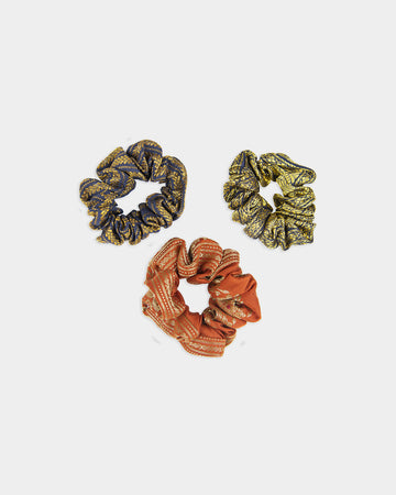3 Scrunchies in Pouch