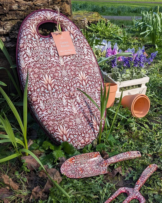 Garden Kneeler - William Morris