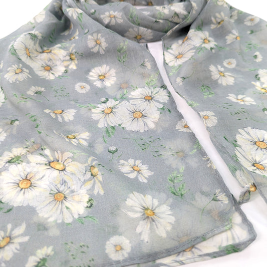 Daisies Scarf