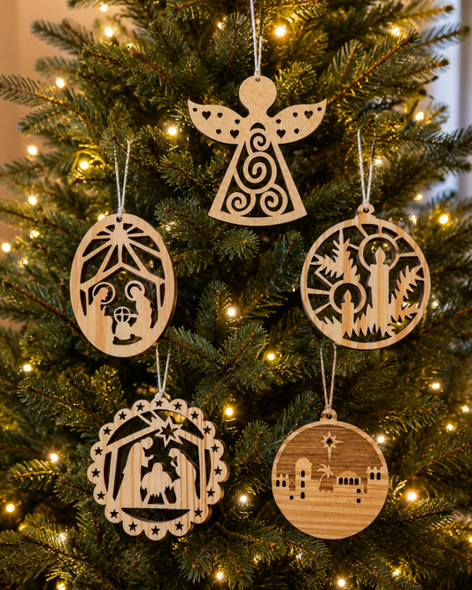 5 Christmas Decorations in Gift Box