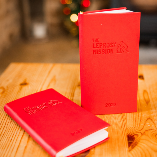 2027 Sunday start week-to-view diary with ribbon marker
